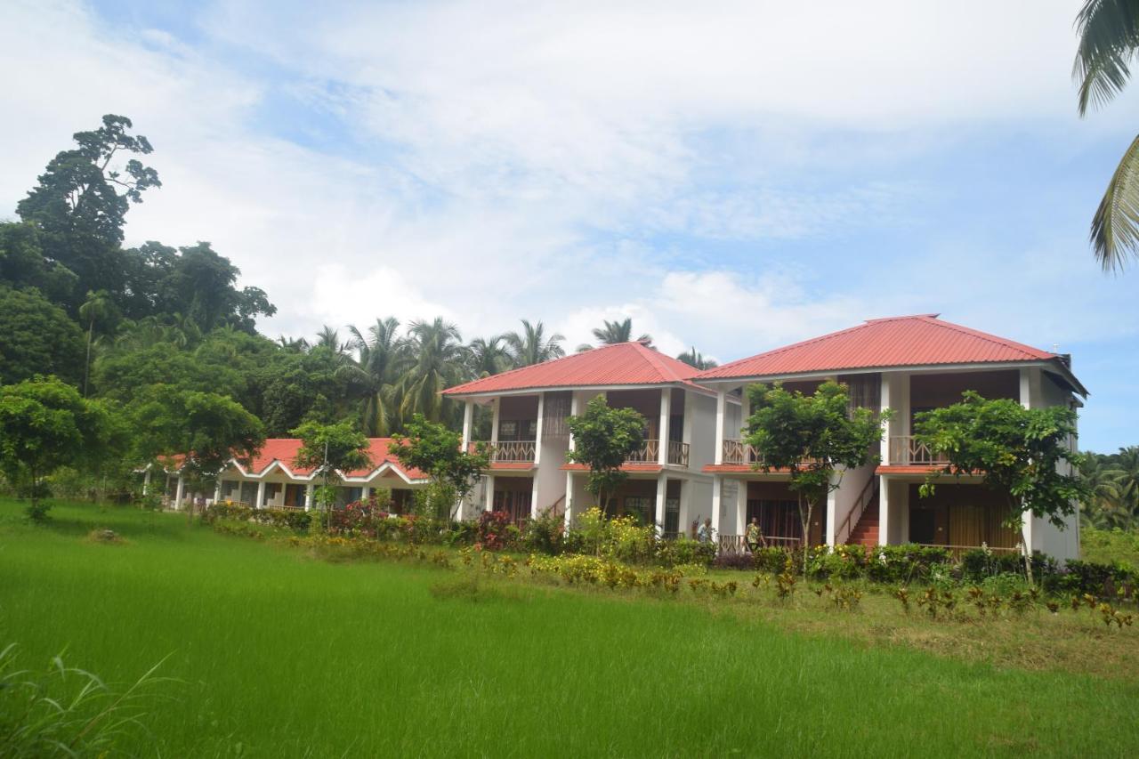 Hotel Exotica Squares Lakshmanpur Bagian luar foto