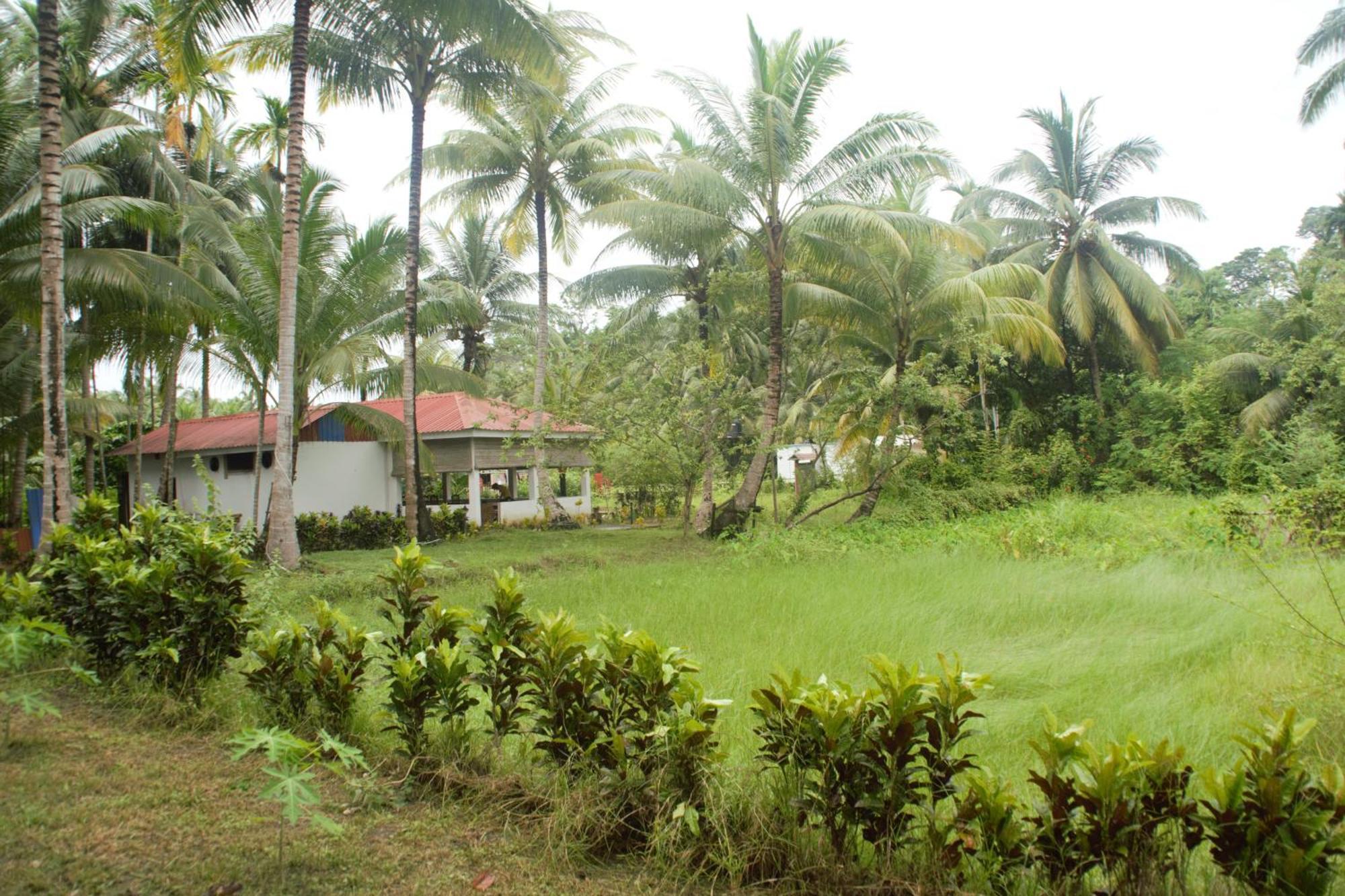 Hotel Exotica Squares Lakshmanpur Bagian luar foto